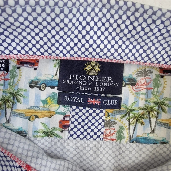 Pioneer Gragney London Button Down Shirt Blue White Pattern Logo Size XL. - Picture 8 of 12